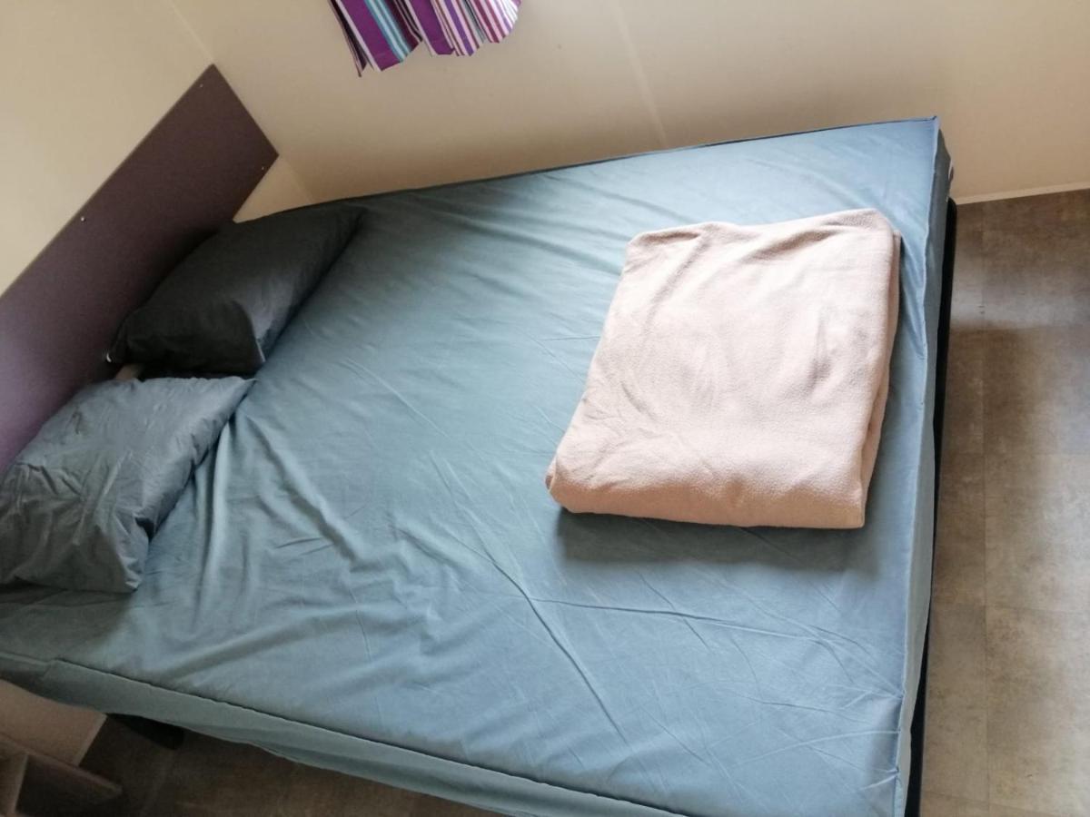 Mobil Home Climatise Camping Novella Port-la-Nouvelle Exteriör bild